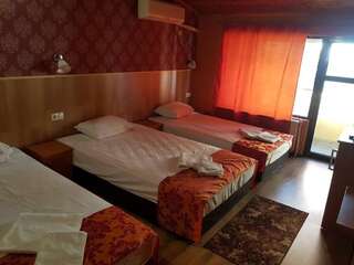 Отель Hotel Rai Стара-Загора Двухместный номер с 2 отдельными кроватями-15